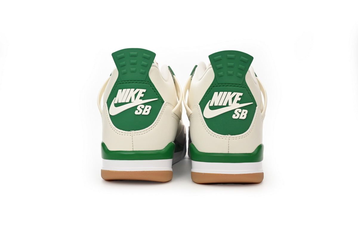 AJ 4 “Pine Green”Calaite