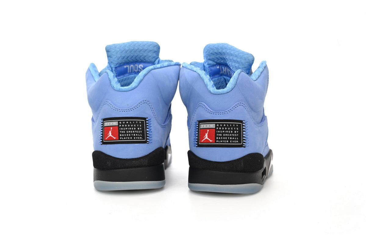 AJ 5 “UNC”