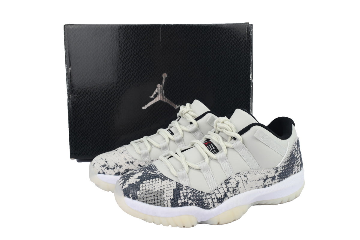 AJ 11 Retro Low Light Bone Snakeski