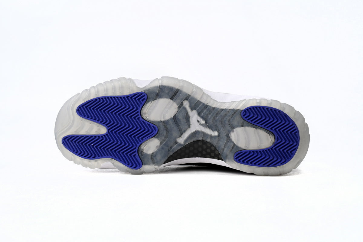 AJ 11 Retro “Concord