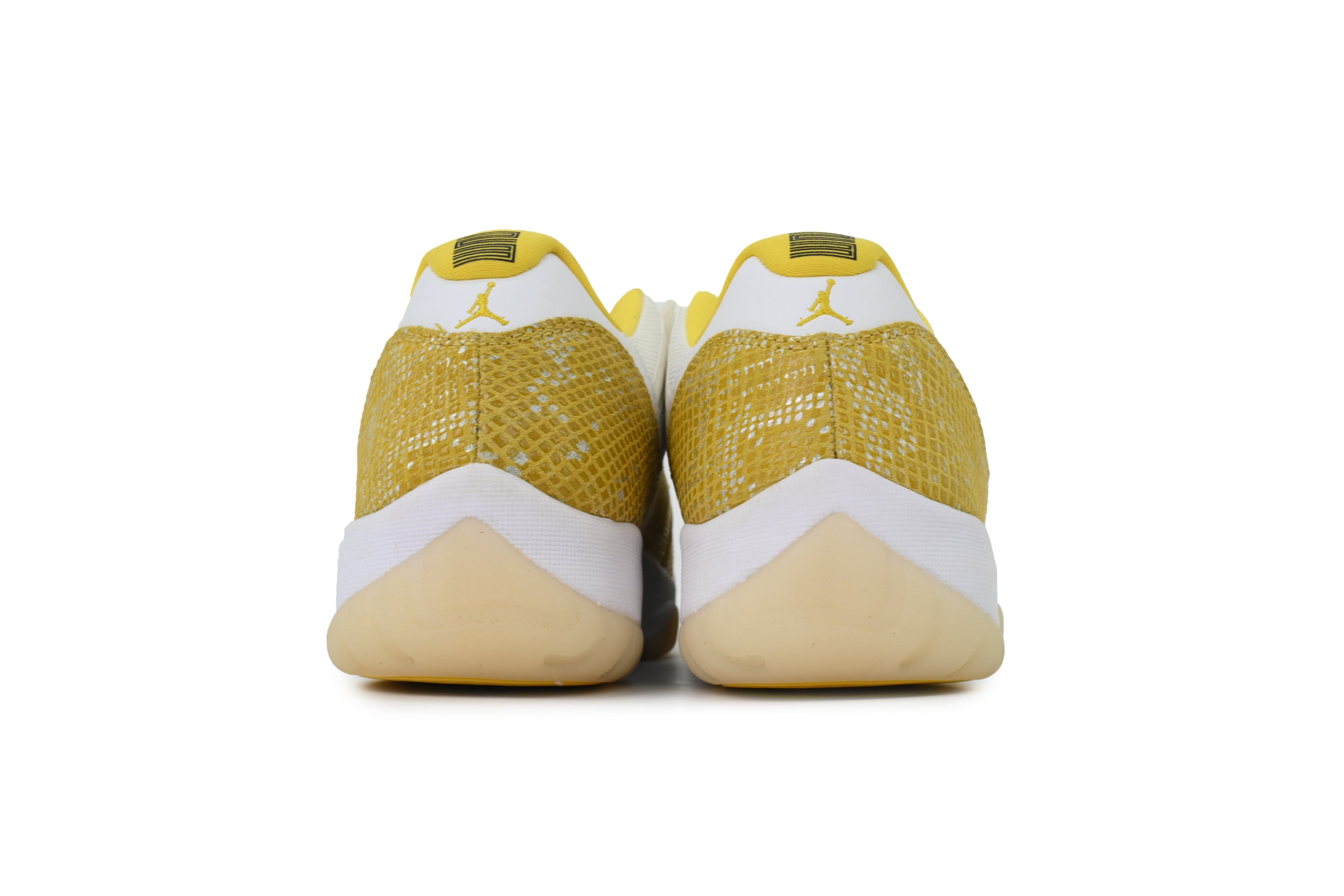 AJ 11 Retro Low WMNS “Yellow Snakeskin