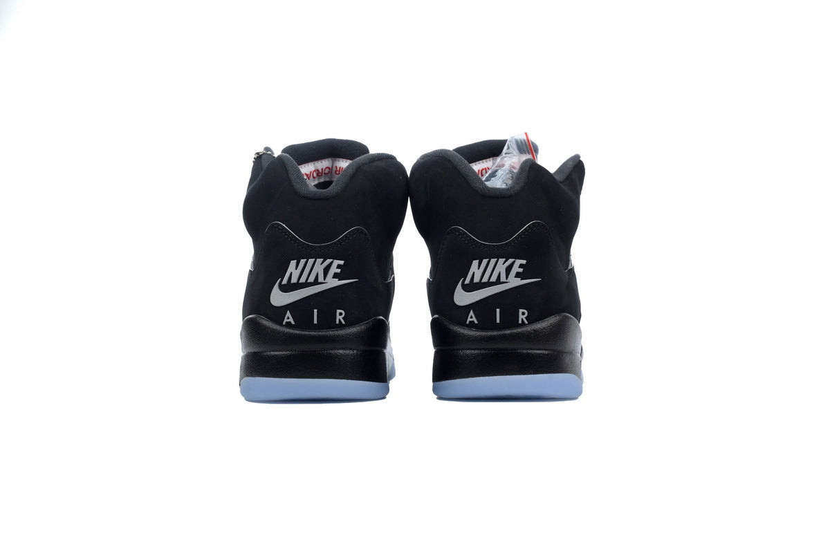 AJ5 Retro “Black Metallic Reimagined