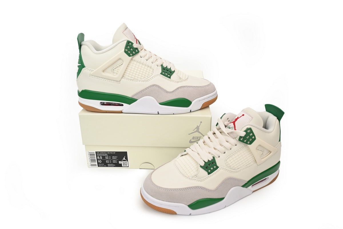 AJ 4 “Pine Green”Calaite