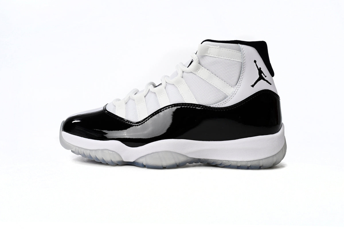 AJ 11 Retro “Concord